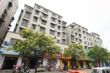 城东帝和世纪城2室2厅1卫82.28m2简单装修